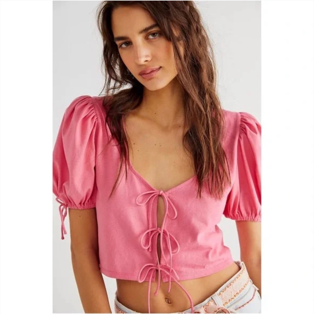 Free People Kitty puff shoulder top